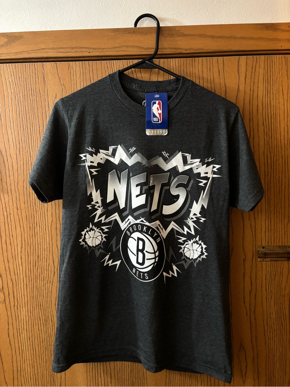 Blue 84 Brooklyn Nets NBA Basketball Gray T-Shirt Size S New With Tags
